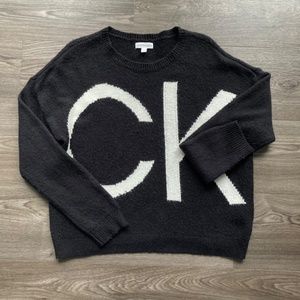 Super soft oversized - Calvin Klein sweater - Size M